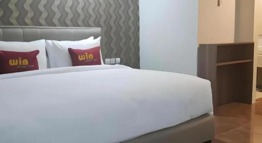 Bed in Win Premier Hotel Mangga Besar