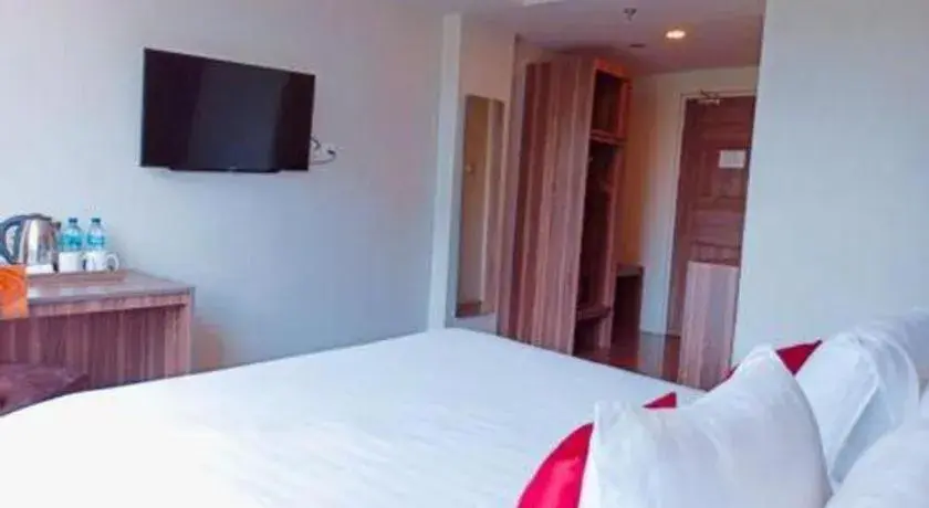 Bed in Win Premier Hotel Mangga Besar Bed in Win Premier Hotel Mangga Besar