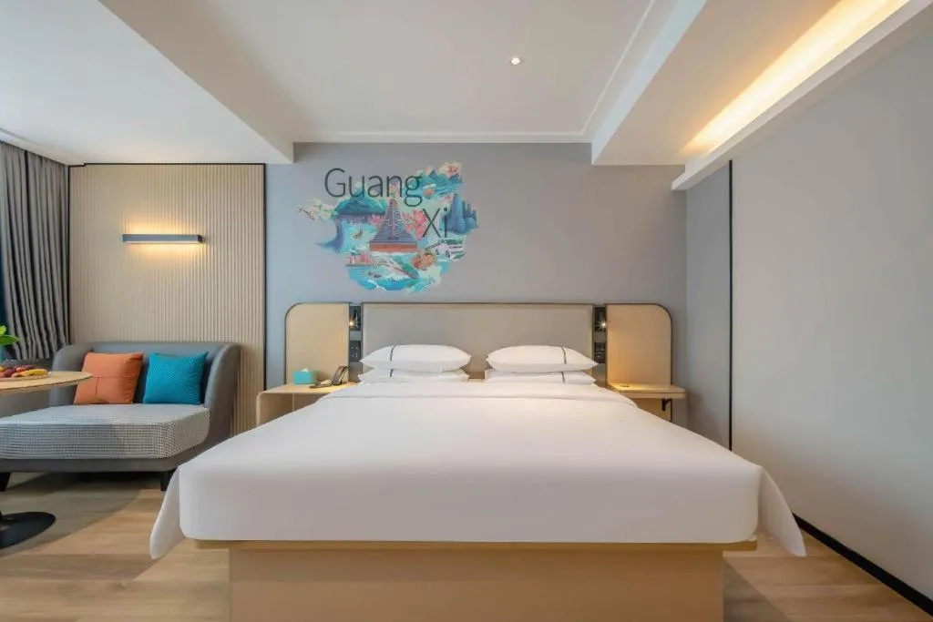 Bed in City Comfort Inn Nanning Guangxi University