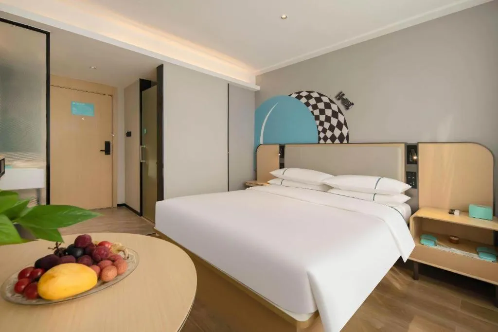 Bed in City Comfort Inn Nanning Guangxi University