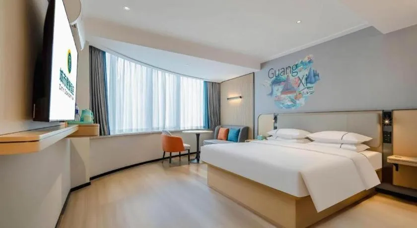 Bed in City Comfort Inn Nanning Guangxi University