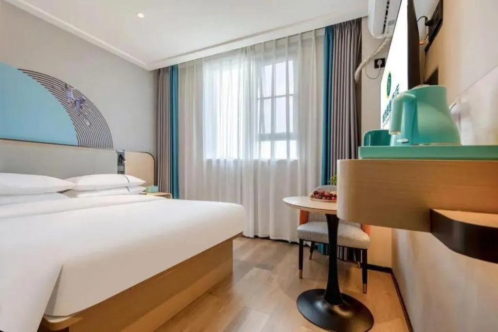 Bed in City Comfort Inn Nanning Guangxi University