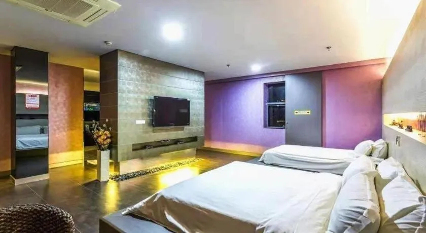 Bed in Qingdao Hengbo Hotel