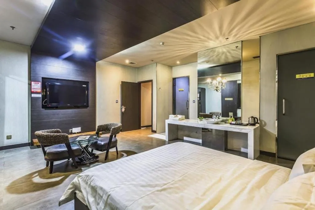 Bed in Qingdao Hengbo Hotel