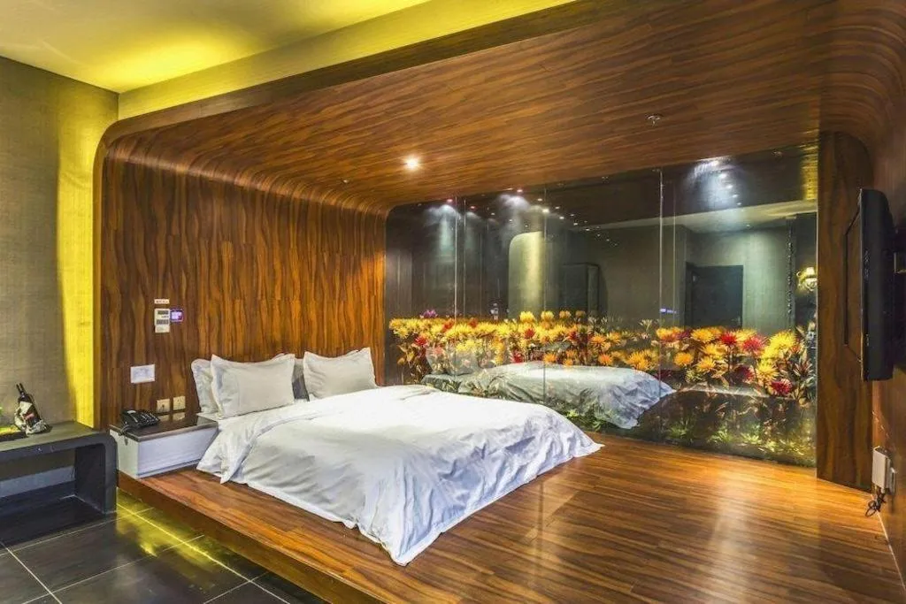 Bed in Qingdao Hengbo Hotel