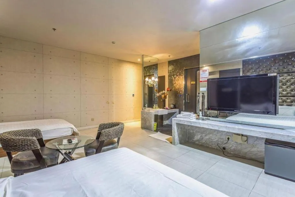 Bed in Qingdao Hengbo Hotel