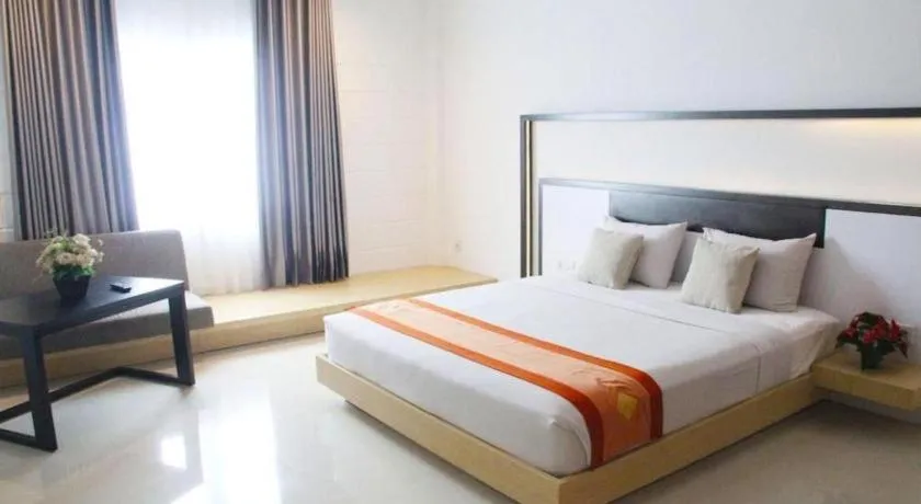 Bed in Buana Lestari Hotel