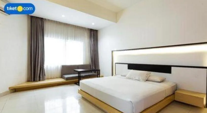 Bed in Buana Lestari Hotel