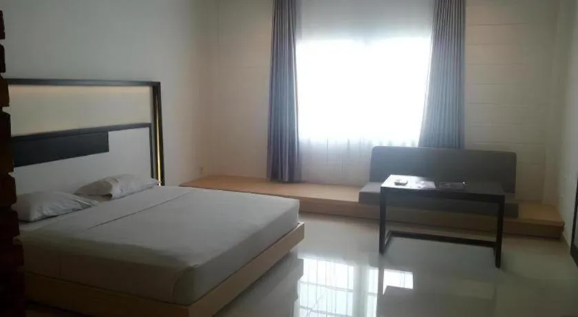 Bed in Buana Lestari Hotel