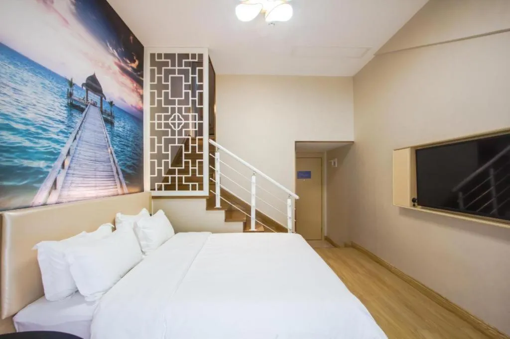 Bed in Hanting Premium Hotel Hangzhou West Lake Duanqiao