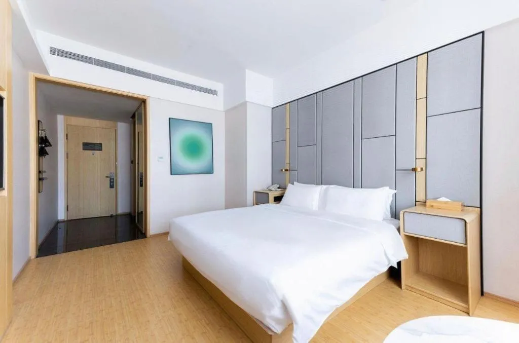 JI Hotel Dalian Xinghai Park