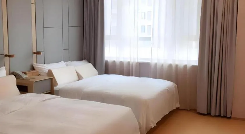 JI Hotel Dalian Xinghai Park