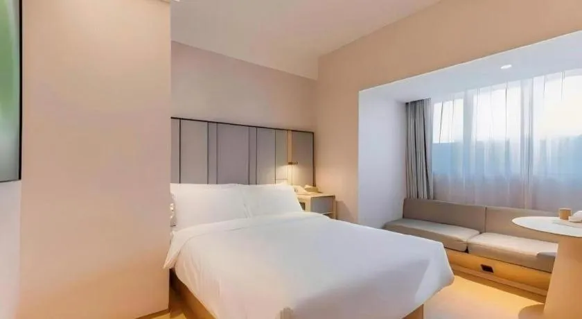 JI Hotel Dalian Xinghai Park