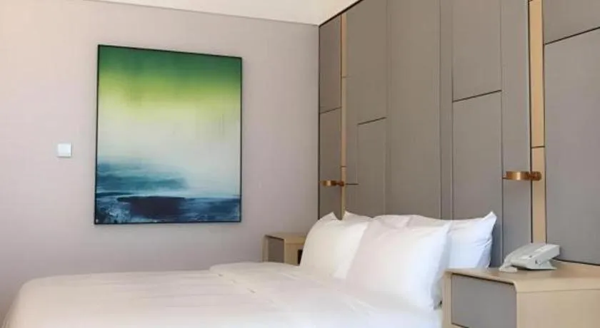 JI Hotel Dalian Xinghai Park