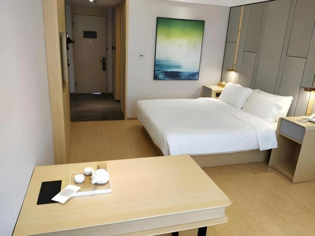 JI Hotel Dalian Xinghai Park