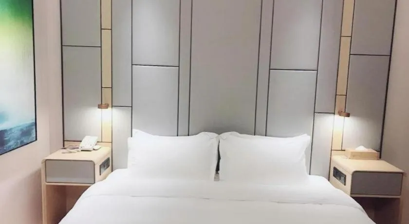 JI Hotel Dalian Xinghai Park