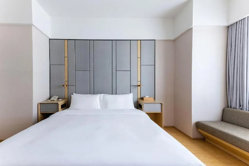 JI Hotel Dalian Xinghai Park