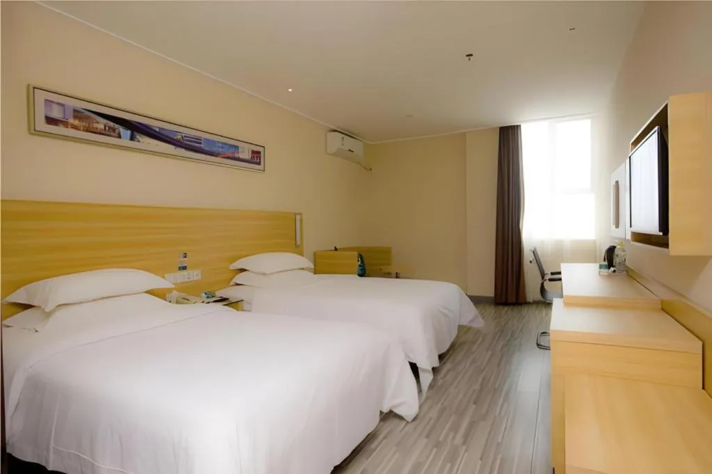 Bed in City Comfort Inn Wuhan Miaoshan