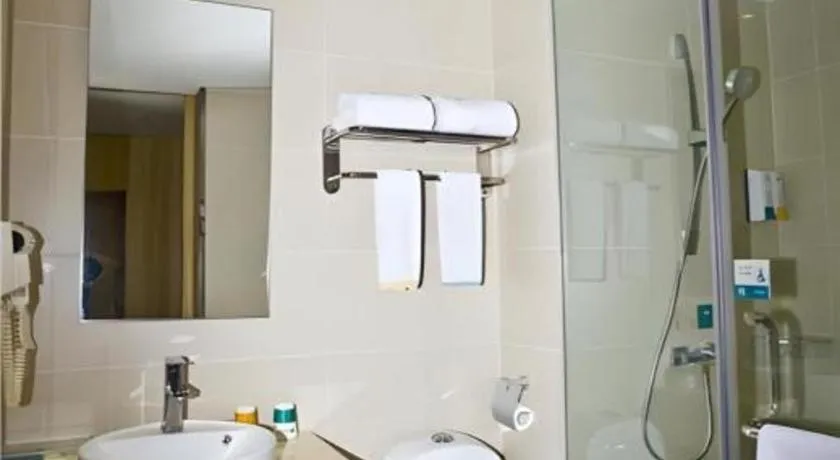 City Comfort Inn Wuhan Miaoshan