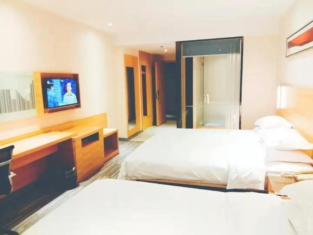 Bed in City Comfort Inn Wuhan Miaoshan