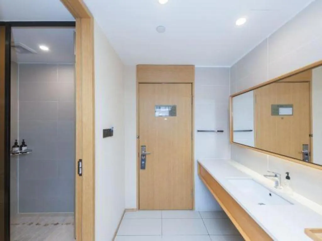 JI Hotel Hangzhou Xihu Fengqi Road