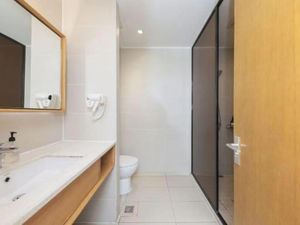 JI Hotel Hangzhou Xihu Fengqi Road