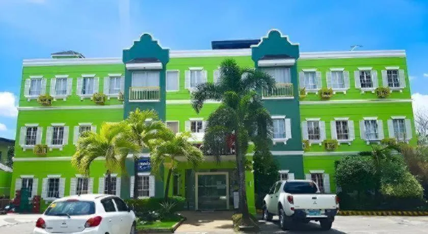 Hotel Camila 2