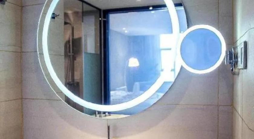 Lavande Hotel Jinzhou Gong'an RT-Mart Chinese Medicine Hospital