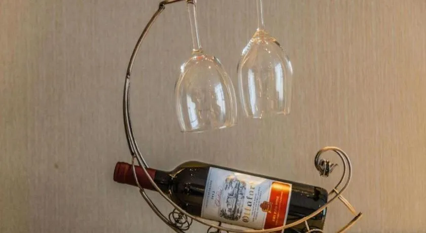 Lavande Hotel Jinzhou Gong'an RT-Mart Chinese Medicine Hospital