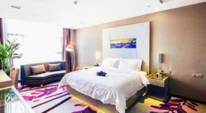Bed in Lavande Hotel Jinzhou Gong'an RT-Mart Chinese Medicine Hospital