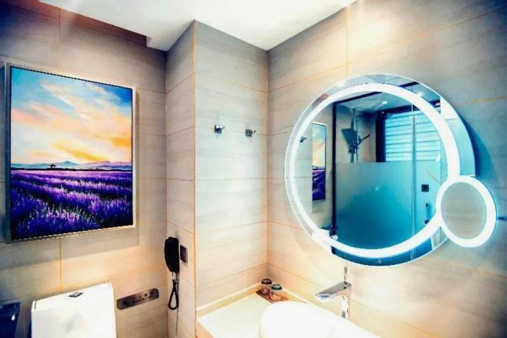 Lavande Hotel Jinzhou Gong'an RT-Mart Chinese Medicine Hospital