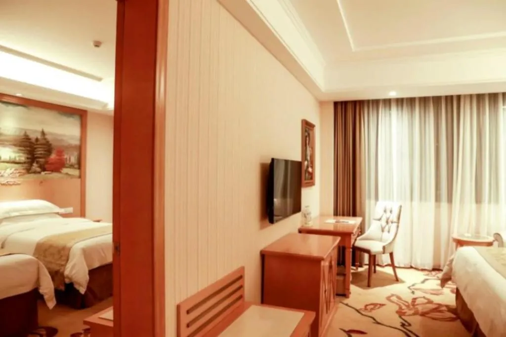 Vienna Classic Hotel Qingdao Huangdao