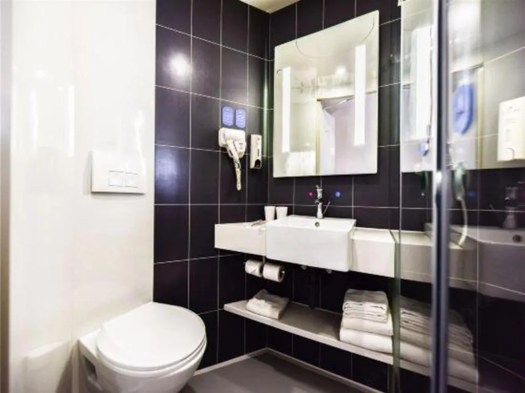 Hanting Hotel Harbin Xidazhi Street