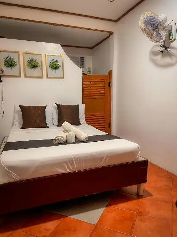 Bed in Harleys Pub and Hotel Bed in Harleys Pub and Hotel