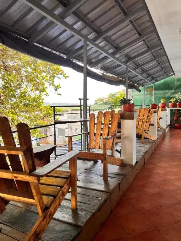 Harleys Pub and Hotel Harleys Pub and Hotel