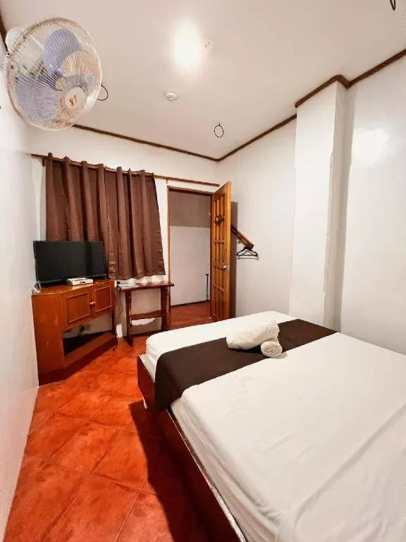 Bed in Harleys Pub and Hotel