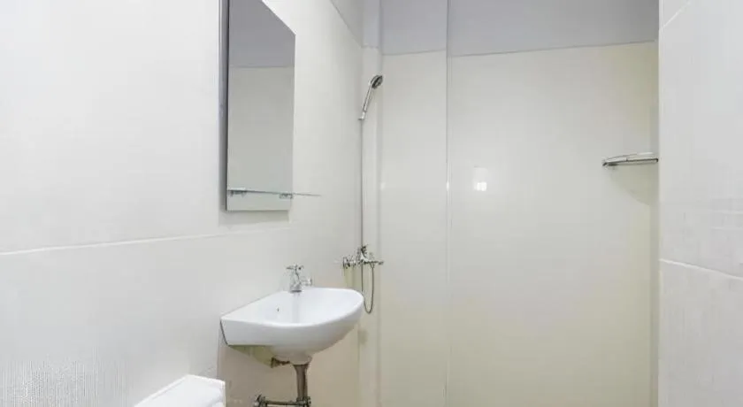 Zaen Hotel Syariah Solo