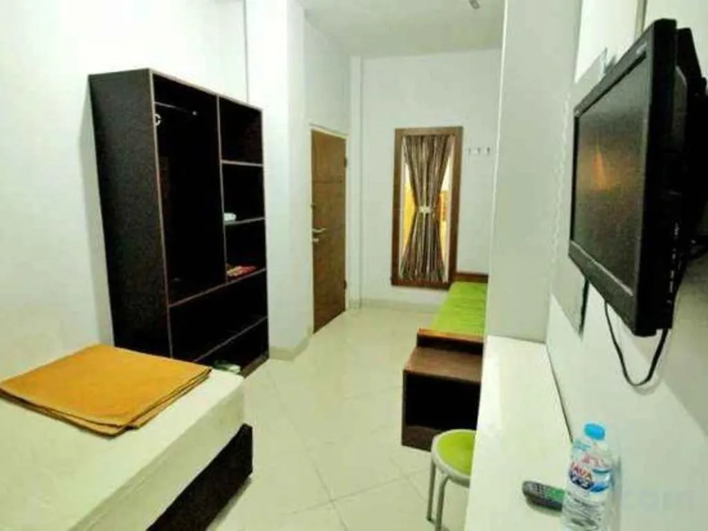 Zaen Hotel Syariah Solo