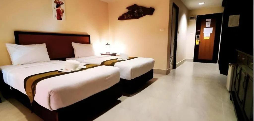 Bed in Rayong Lanna Hotel