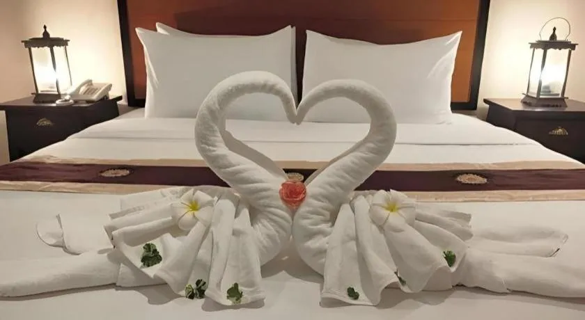 Bed in Rayong Lanna Hotel