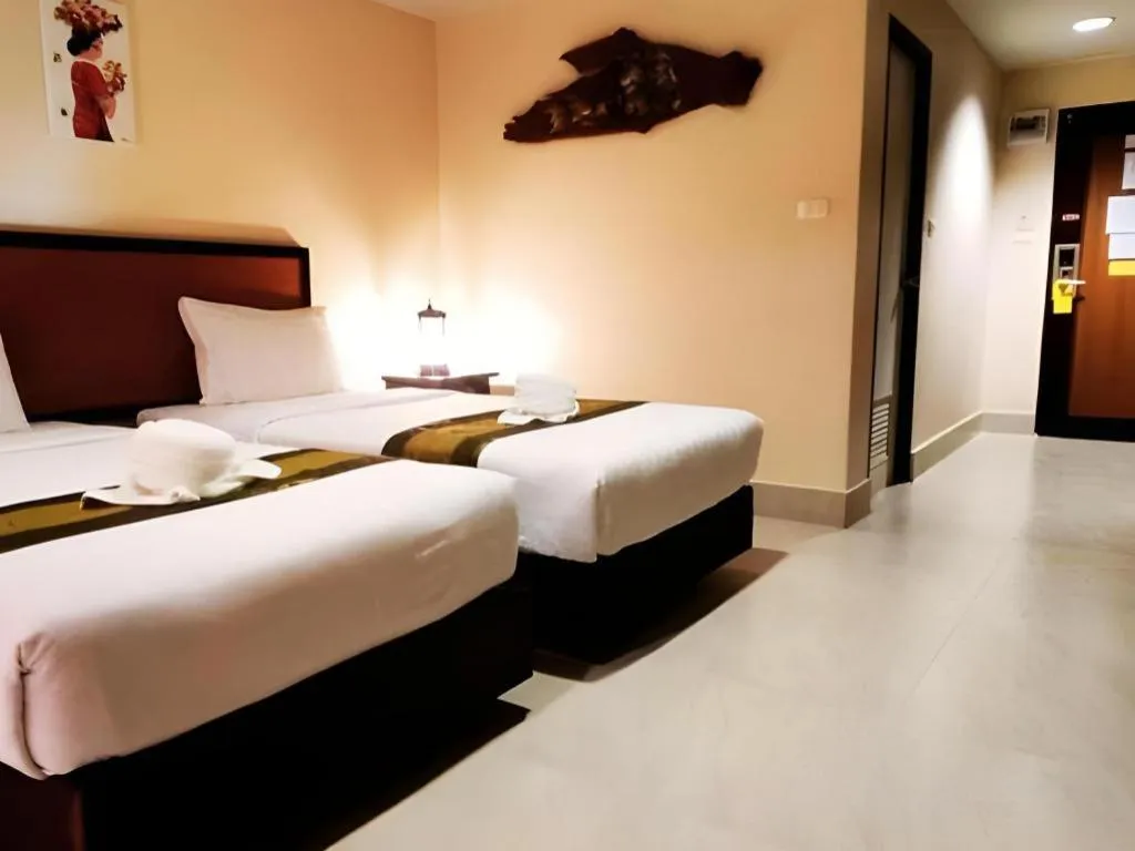 Bed in Rayong Lanna Hotel
