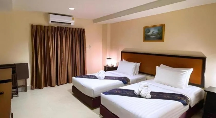 Bed in Rayong Lanna Hotel