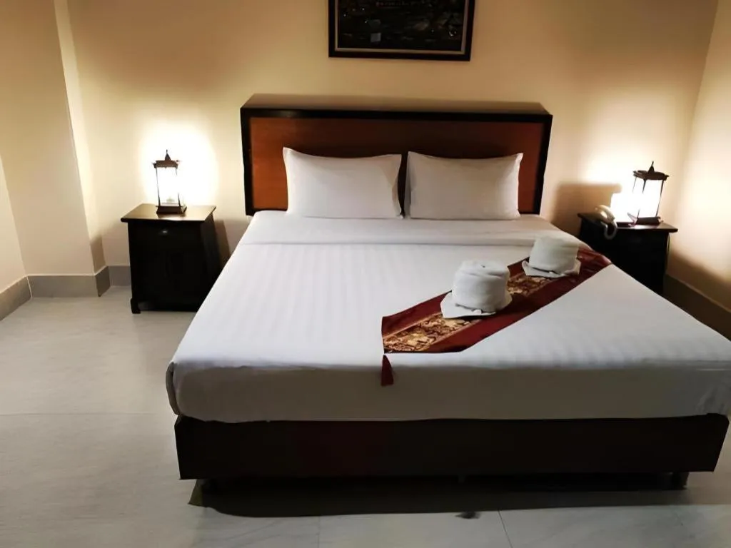 Bed in Rayong Lanna Hotel