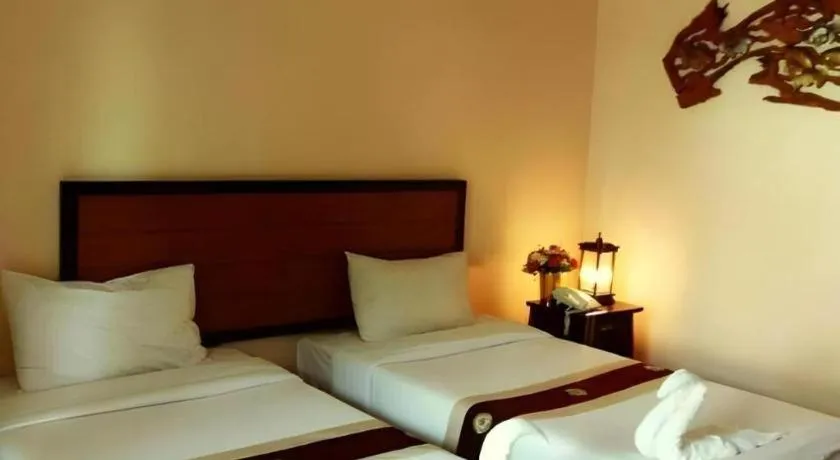 Bed in Rayong Lanna Hotel