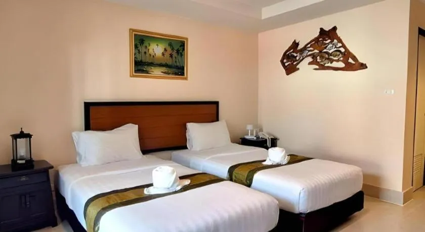 Bed in Rayong Lanna Hotel