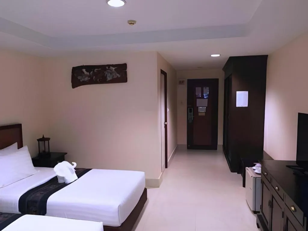 Bed in Rayong Lanna Hotel