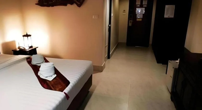 Bed in Rayong Lanna Hotel