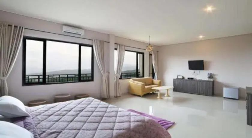 Bed in Fafa Hill Hotel and Resort Bed in Fafa Hill Hotel and Resort