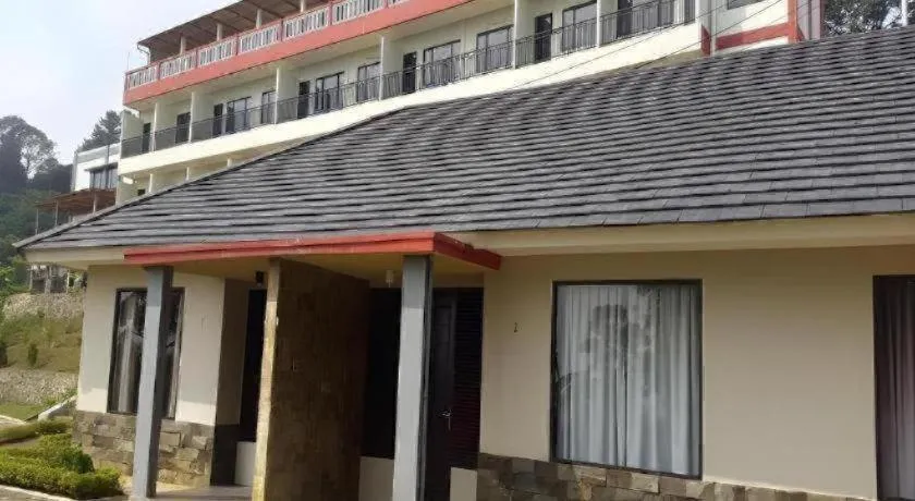 Fafa Hill Hotel and Resort