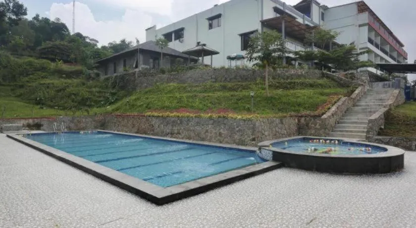 Fafa Hill Hotel and Resort